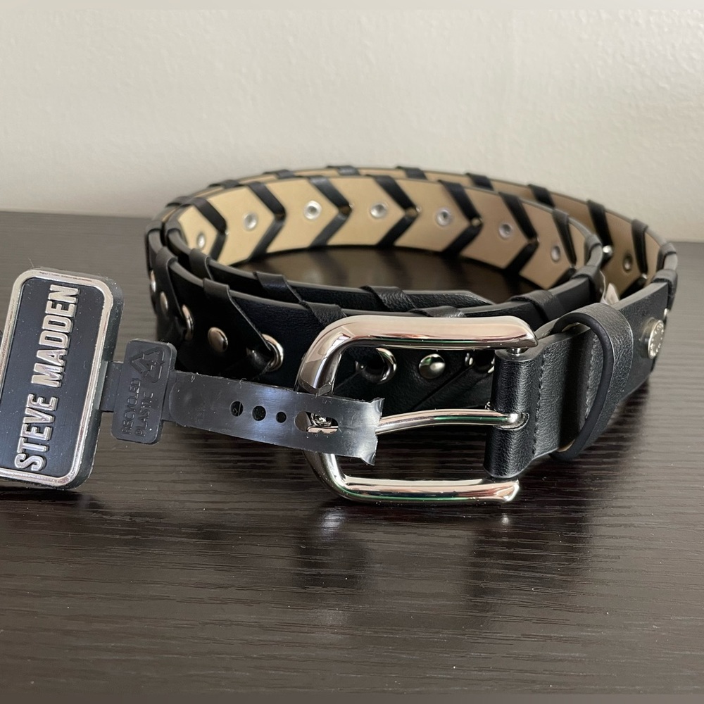 Steve Madden studded belt